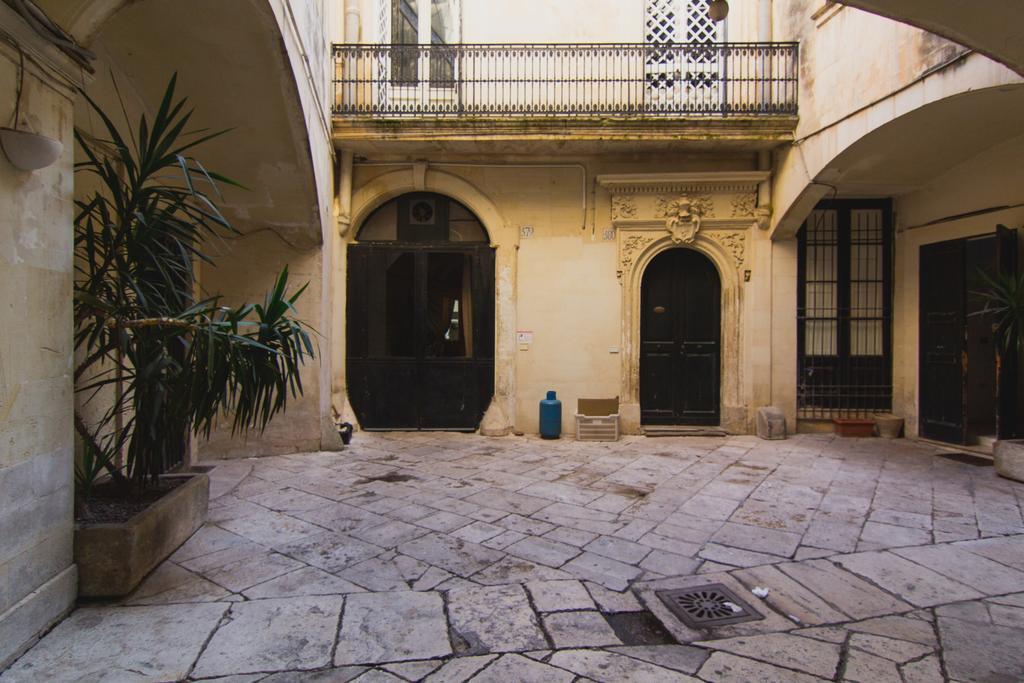 Aparthotel I Giardini Di Atena à Merine Extérieur photo